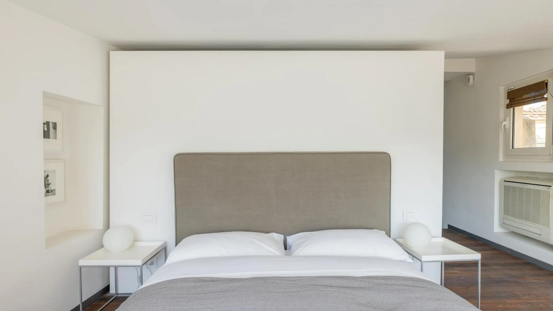 Farnesi Terrace Penthouse Apartment Rome Italy